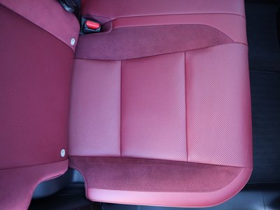 صورة مصغرة 57 لـ 2025 Lexus RX