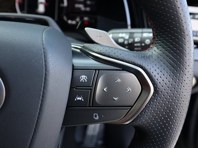 صورة مصغرة 33 لـ 2025 Lexus RX