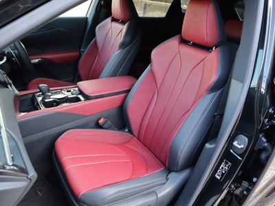 صورة مصغرة 52 لـ 2025 Lexus RX