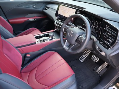 صورة مصغرة 49 لـ 2025 Lexus RX