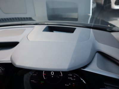 صورة مصغرة 67 لـ 2025 Lexus RX