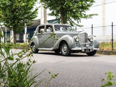 1949 Bentley MARK VI/MT SALOON photo 11