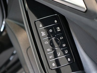2025 AUDI A6 SPORTBACK E-TRON thumbnail 21