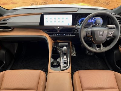 2024 Toyota CROWN SPORT 照片 2
