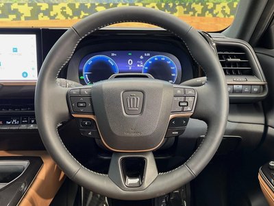 2024 Toyota CROWN SPORT thumbnail 11