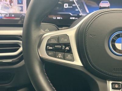 2024 BMW I4 — миниатюра 43