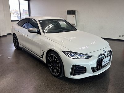 2024 BMW I4 — миниатюра 15
