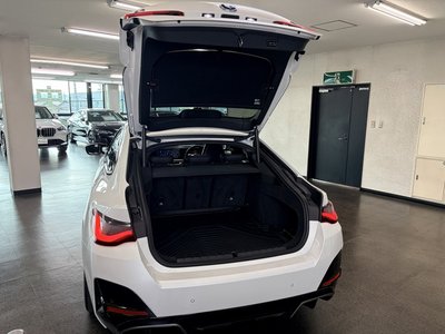 2024 BMW I4 — миниатюра 23
