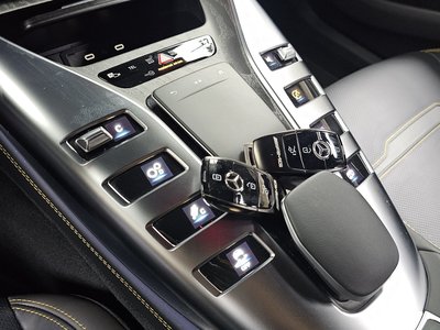2024 Mercedes-BENZ GT AMG — миниатюра 23
