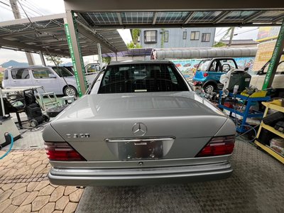 MERCEDES-BENZ E-CLASS - 5