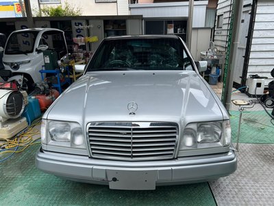 MERCEDES-BENZ E-CLASS - 2