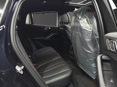 2025 BMW X6 缩略图 17