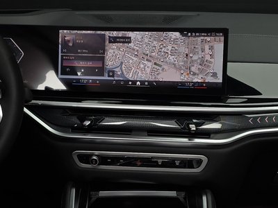 2025 BMW X6 缩略图 20
