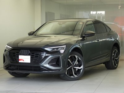 AUDI Q8 SPORTBACK E-TRON