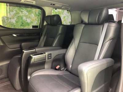 TOYOTA ALPHARD - 8