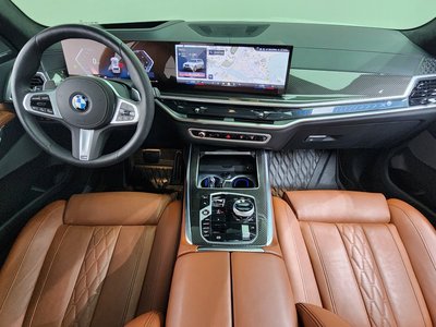 صورة 5 لـ 2025 BMW X7