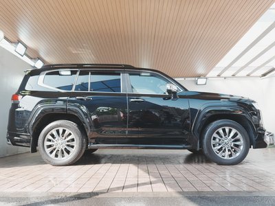 TOYOTA LAND CRUISER - 9