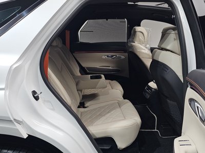 2025 Genesis GV70 缩略图 18