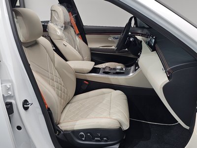 2025 Genesis GV70 缩略图 17