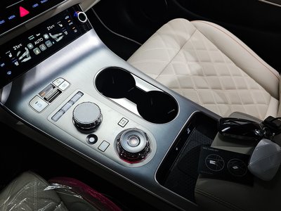 2025 Genesis GV70 缩略图 13