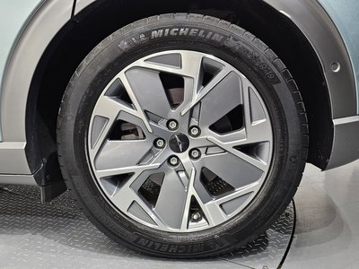 صورة 8 لـ 2021 Genesis GV60