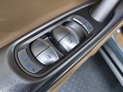 صورة مصغرة 36 لـ 2021 Genesis GV60