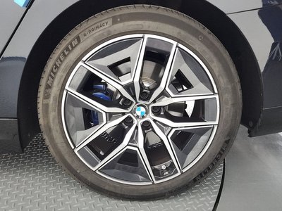 BMW 5 SERIES - 8