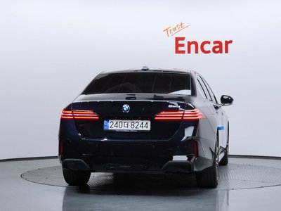 BMW 5 SERIES - 3