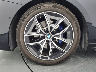 BMW 5 SERIES - 6