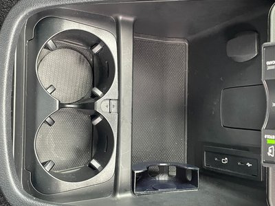 صورة مصغرة 44 لـ 2023 Mercedes-BENZ V-CLASS