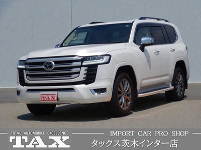 TOYOTA LAND CRUISER 300 - 1