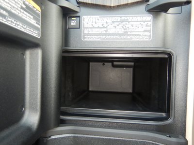 TOYOTA LAND CRUISER 300 - 7