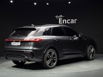 صورة 4 لـ 2025 AUDI Q5