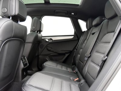 Thumbnail 12
