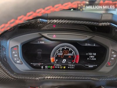 LAMBORGHINI URUS - 6