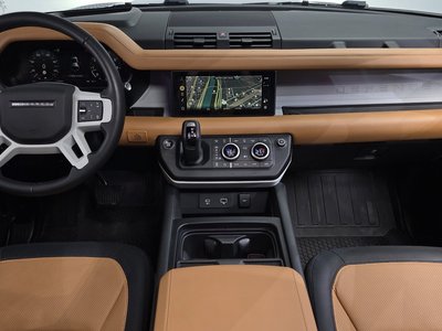 LAND ROVER DEFENDER - 5