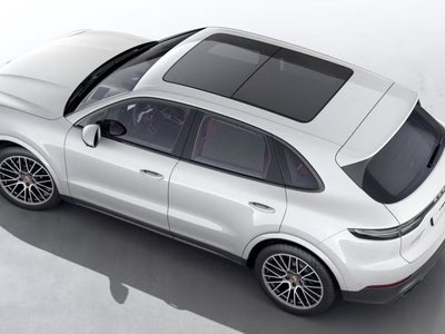 صورة 7 لـ 2023 Porsche CAYENNE