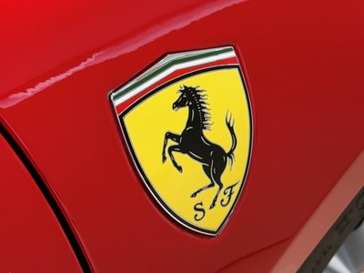 2017 Ferrari 488 SPIDER thumbnail 31