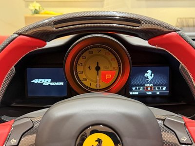 2017 Ferrari 488 SPIDER thumbnail 21