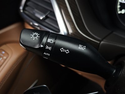 2019 Genesis G90 — миниатюра 30