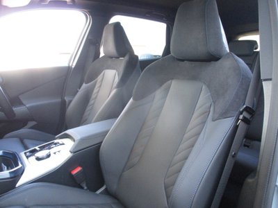 2025 BMW X3 — миниатюра 44