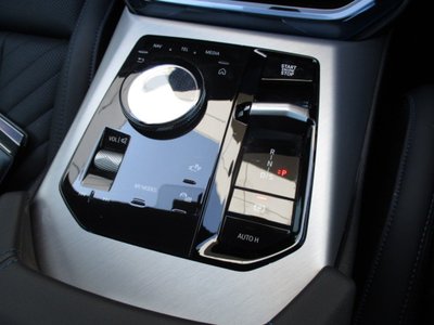 2025 BMW X3 — миниатюра 34