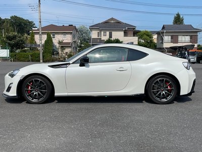 صورة 9 لـ 2016 Toyota 86
