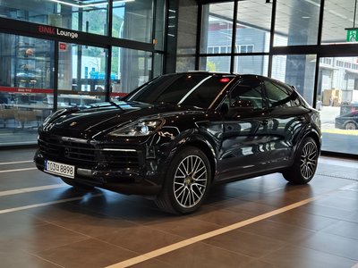 PORSCHE CAYENNE - 5