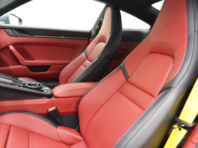 PORSCHE 911 - 9