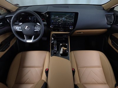 صورة 5 لـ 2026 Lexus NX
