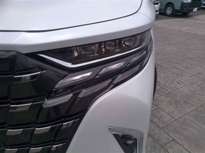 2023 Toyota ALPHARD 照片 3