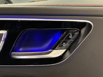 2022 Mercedes-BENZ C-CLASS AMG — фото 9