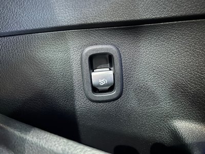 صورة مصغرة 12 لـ 2022 Mercedes-BENZ C-CLASS AMG