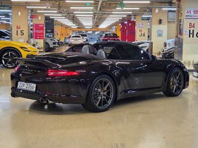 صورة 4 لـ 2012 Porsche 911